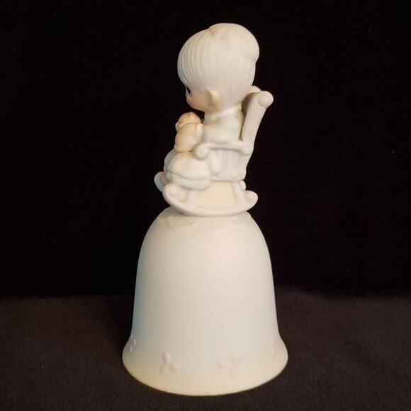 Vintage PM 1981 "The Purr-fect Grandma" Porcelain Bell #E-7183 - Picture 3 of 6